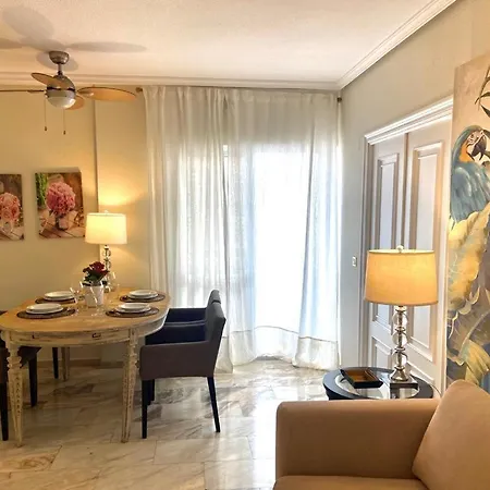 Lägenhet Precioso Remedios Triana Plaza Espana Y Centro Historico
